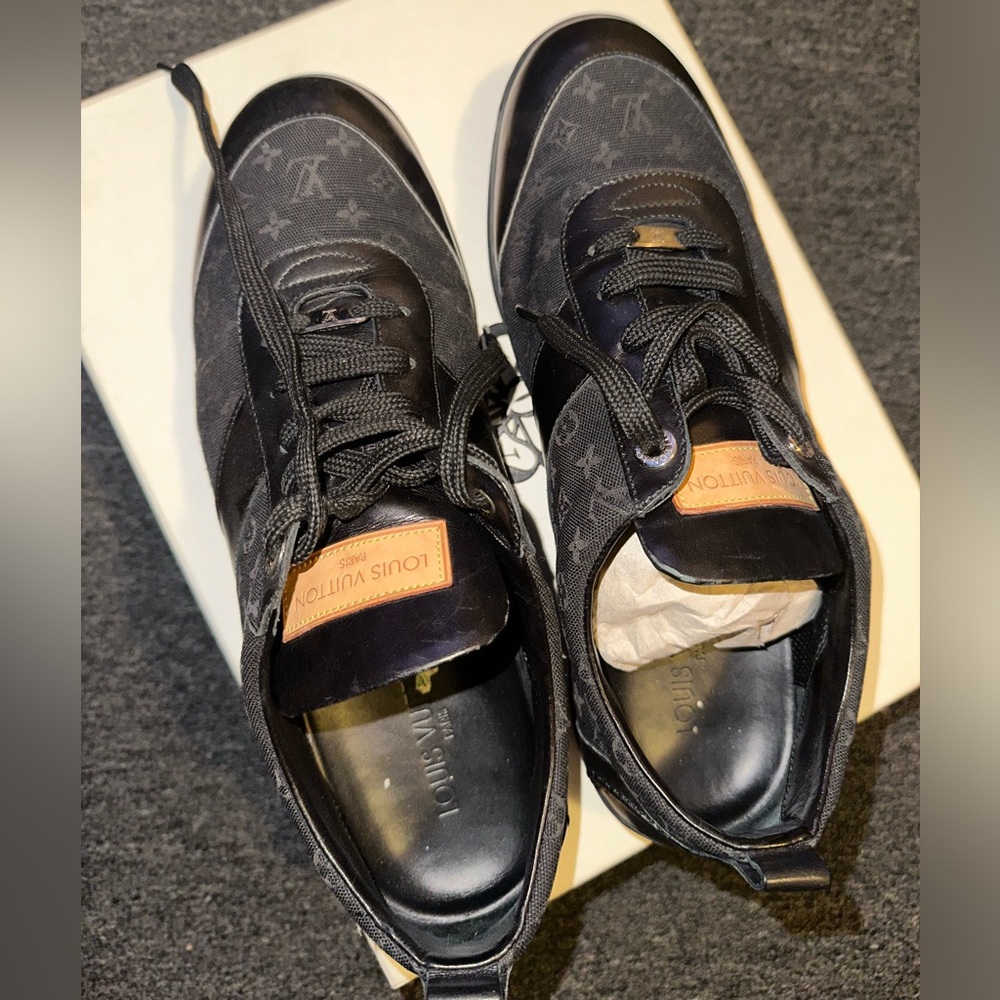 Men’s designer sneakers Louis Vuitton